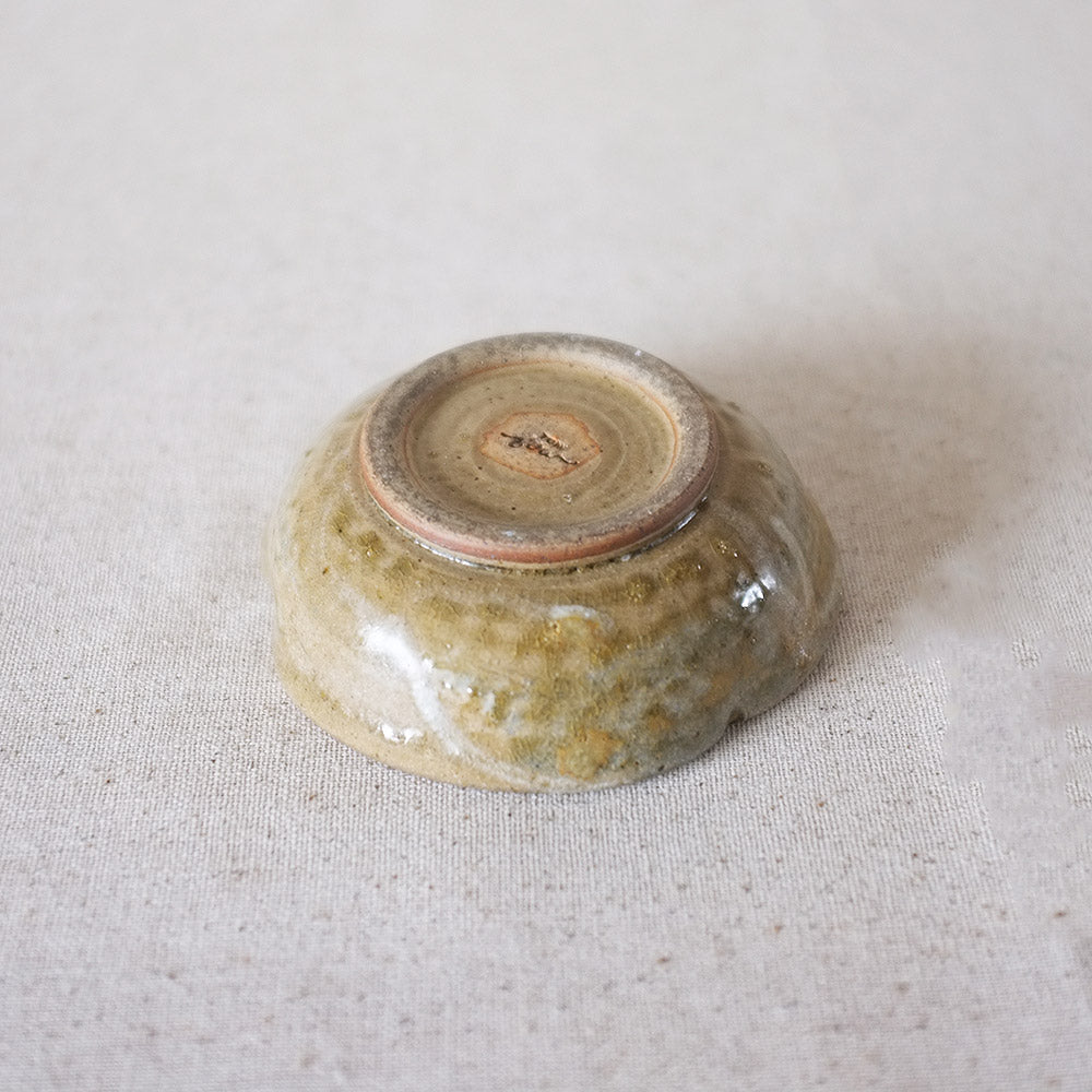 three-tipped flower ash incense bowl